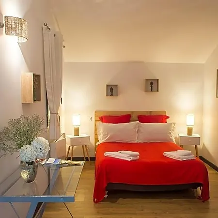 Bed & Breakfast Maison Maupas Rouge 3*