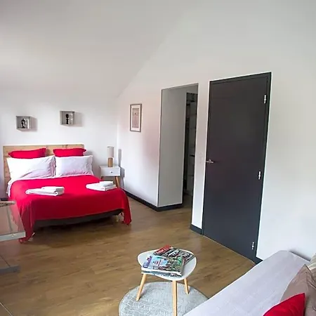 Maison Maupas Rouge Bed & Breakfast 3*