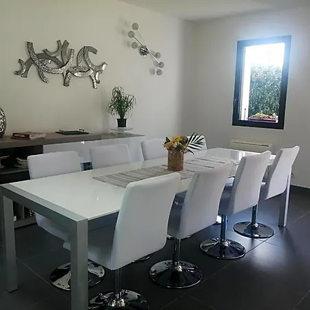 Maison Maupas Rouge Bed & Breakfast 3*